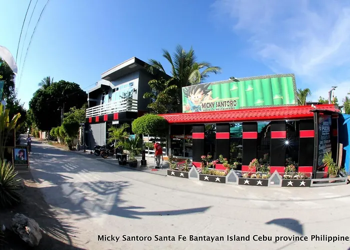 Micky Santoro Hotel & Restaurant